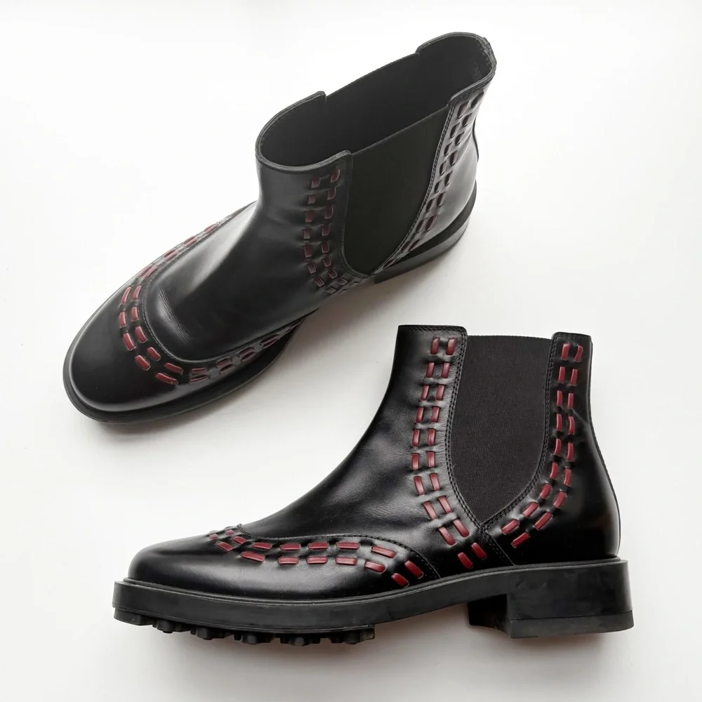 Tod’s || Whipstitched Chelsea Moto Boots Black Red 39